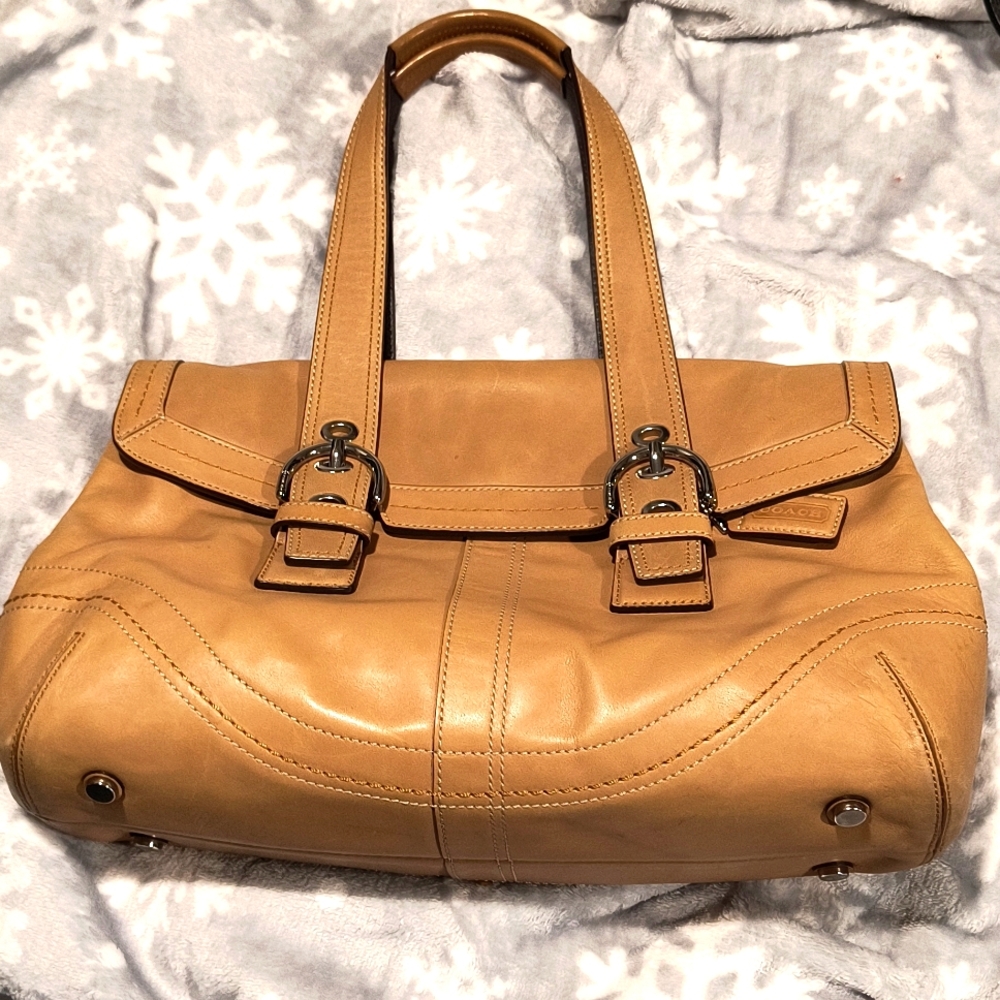 Coach Vintage Soho Burnished Leather Bag, 14" x 11", Tan, Clean, No callouts!
